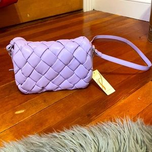 Crossbody purse